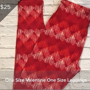 💕❤️LuLaRoe Valentine’s Leggings❤️💕